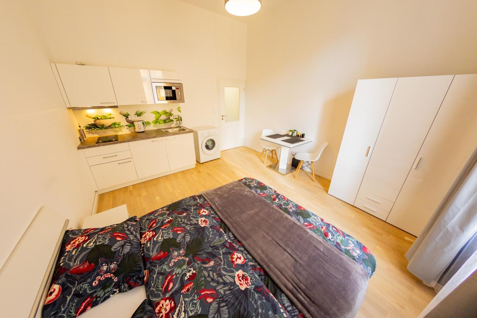 Wenceslas Square Apartment Prague Exterior photo